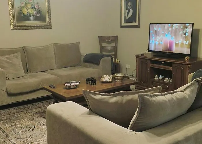 アパート Skyview 15 *